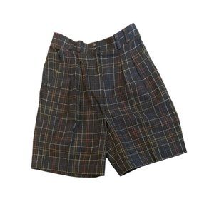 8 Chaus Women's Vintage 1980s Black  Plaid Golf Shorts Cotton Linen Blend